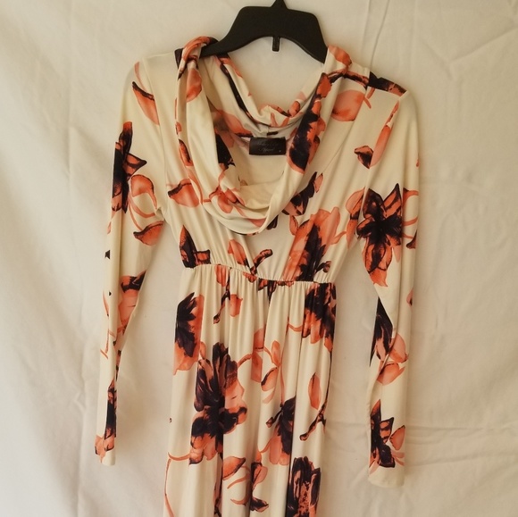 FLORAL 🌺 MAXI DRESS - Picture 1 of 2